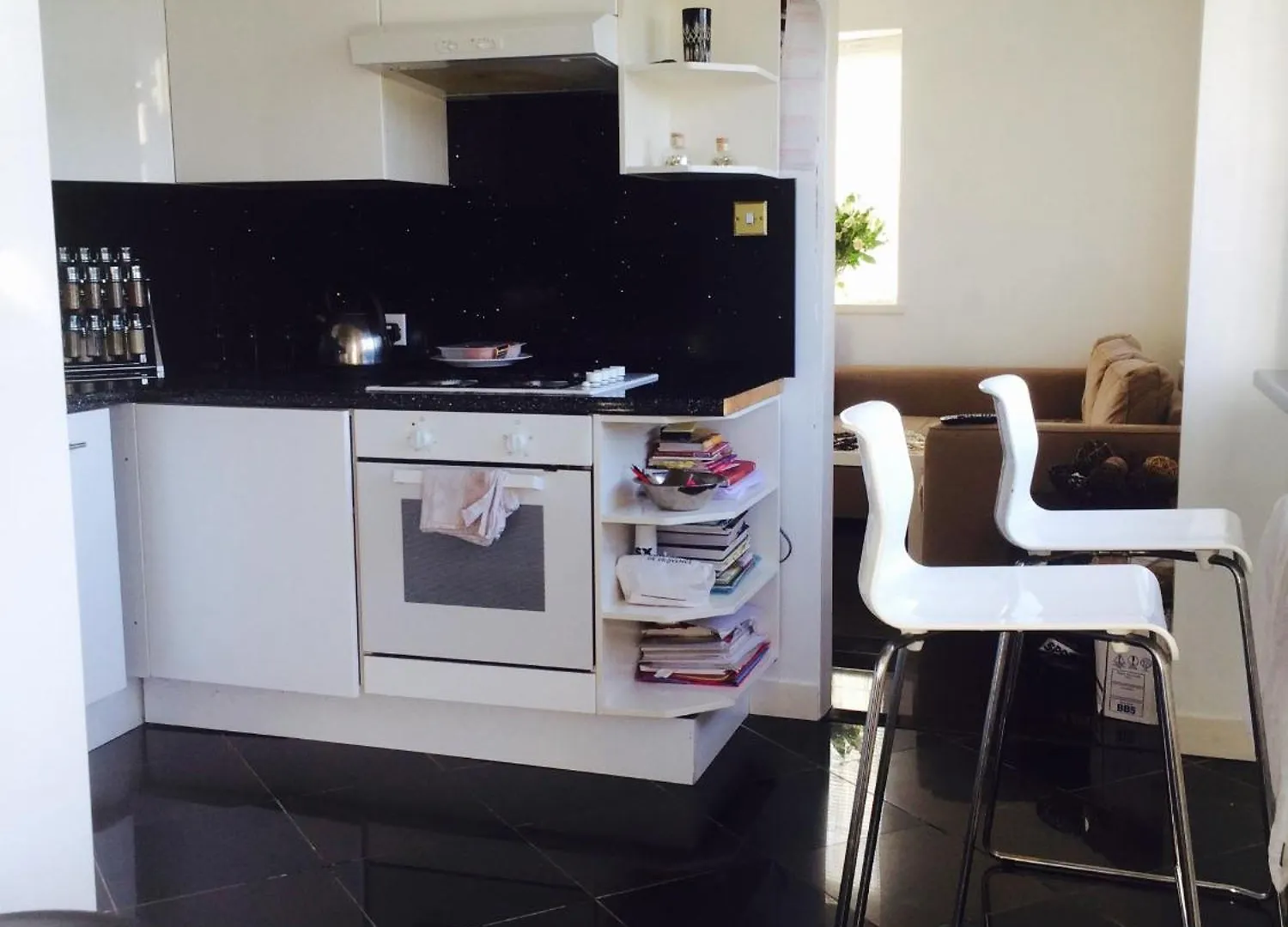 Holiday home Idyllic Cottage In Jubilee Park London